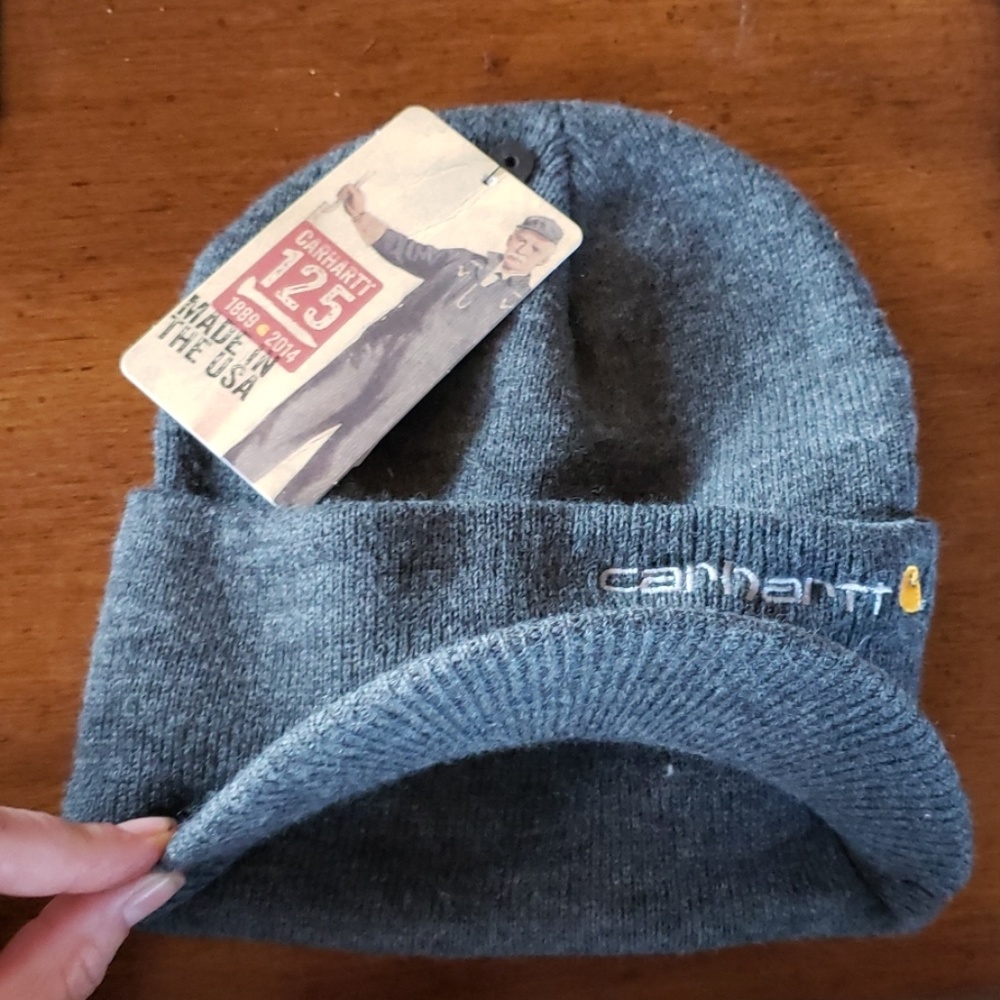 Carhartt billed beanie
